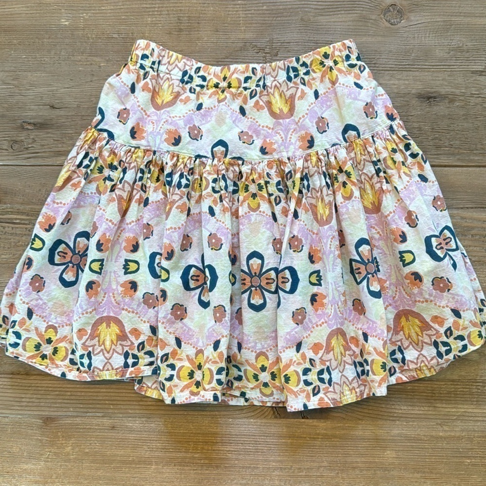 Peek Floral Skort Size Medium 8 EUC
